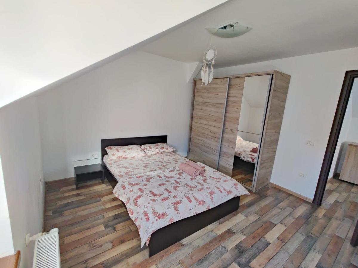 Lucky House Apartment Brasov Exterior photo